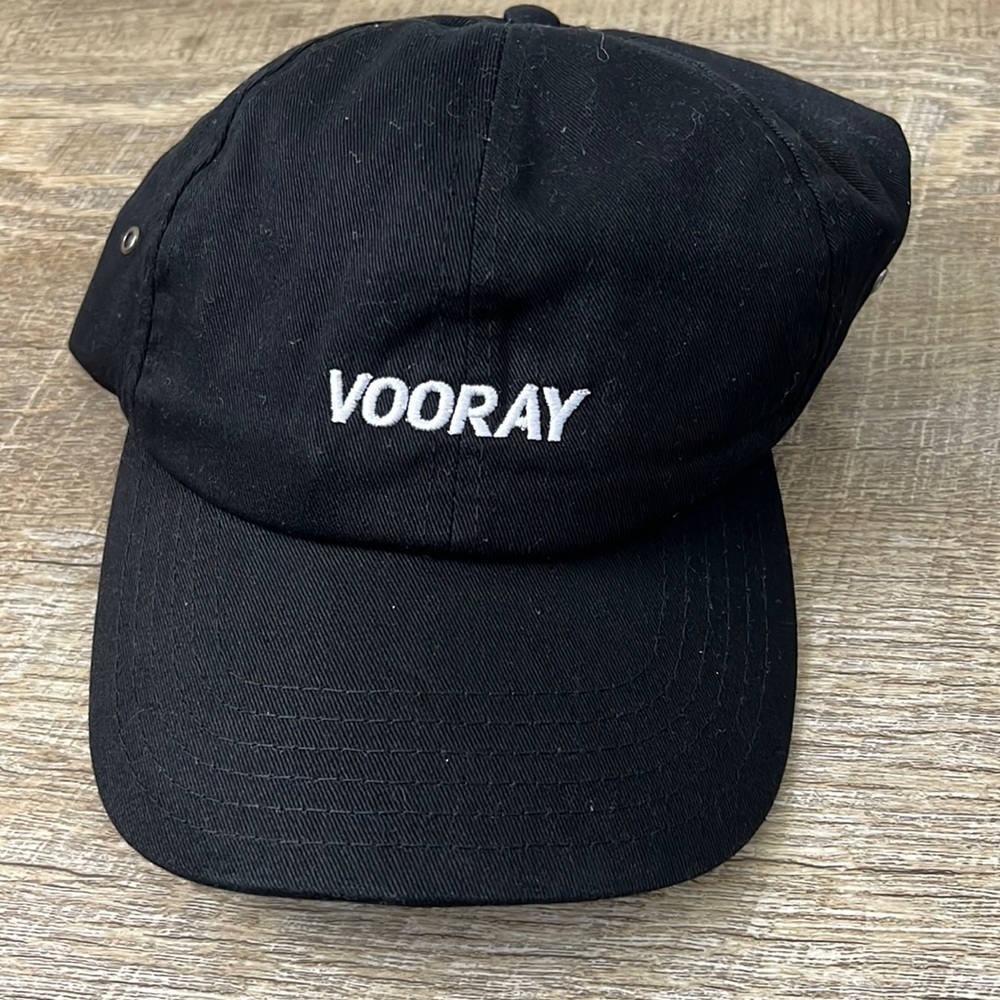 NEW Vooray Black Cap